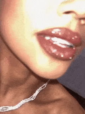 Floammi Diamond Shine Lip Kit | Gia